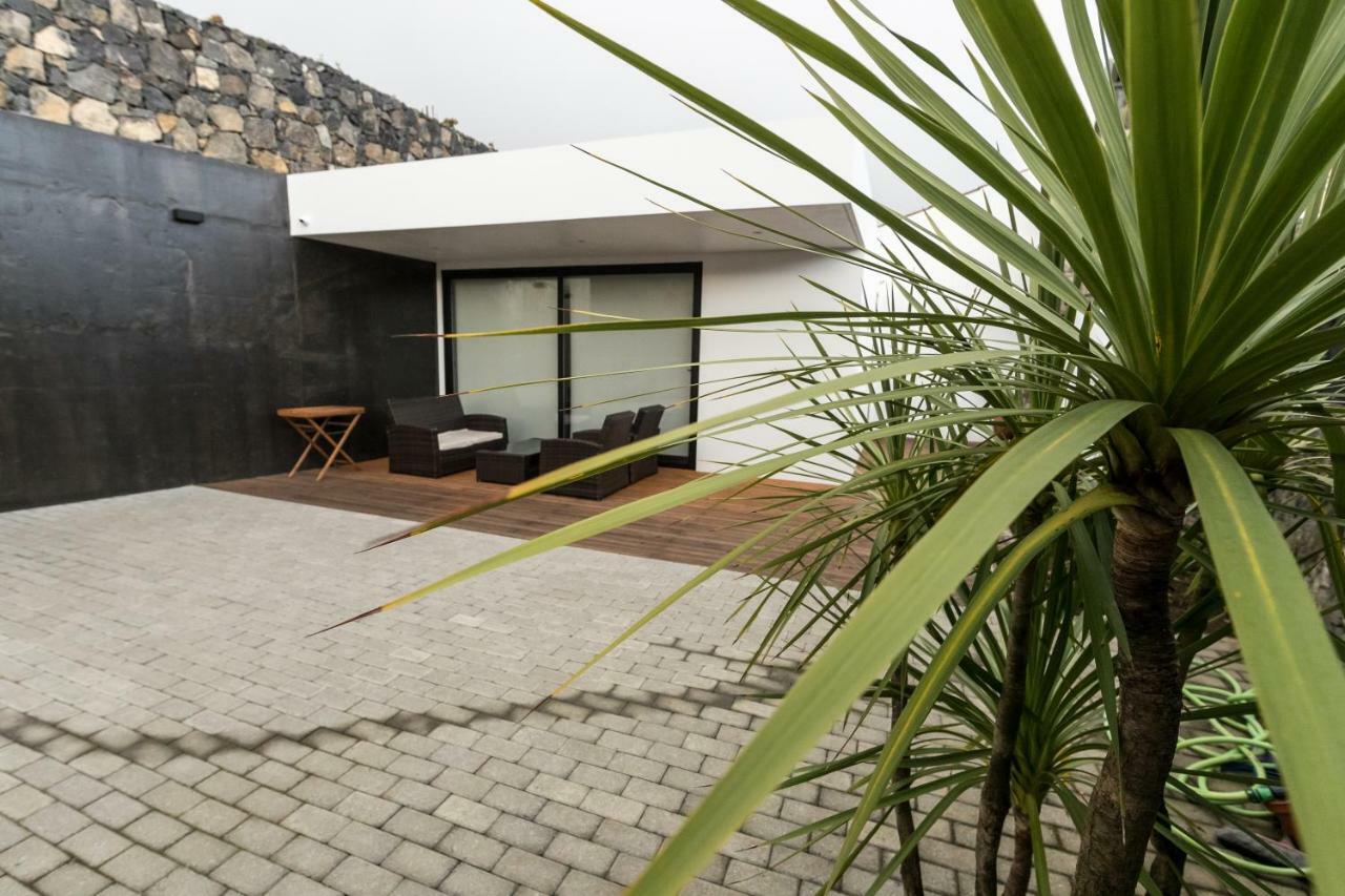 Azaleas Guest House Ribeira Cha Екстер'єр фото